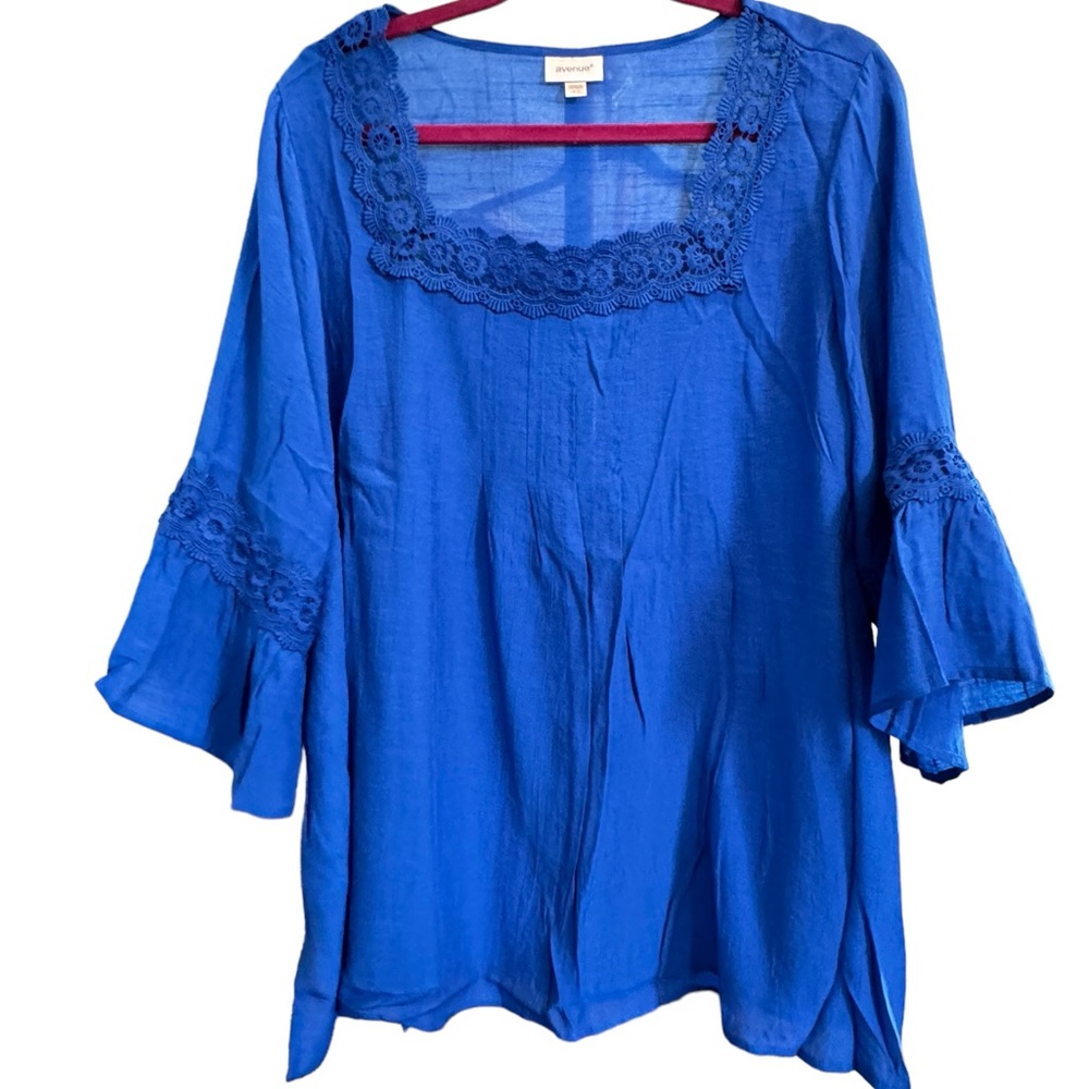 Avenue Womens Blouse 💙 Royal Blue Lace Boho Sleeves NWT 2x or 18/20